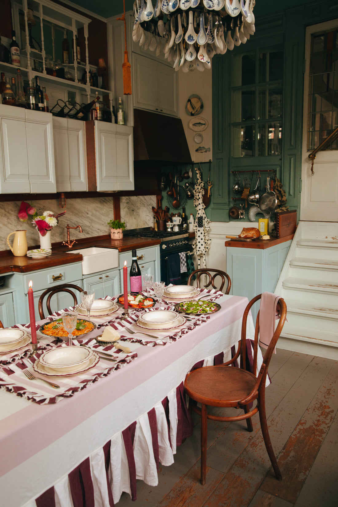 Belle Tablecloth
